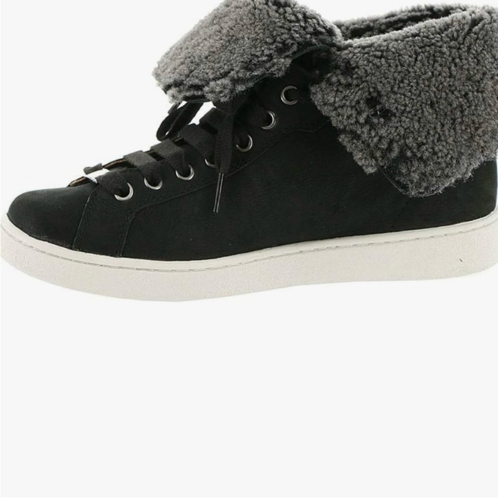 USUGG Women's Starlyn Winter Boot,Black,